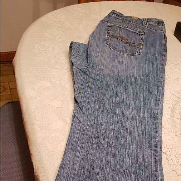 Maurices Jeans Jr. Sz. 15/16R - Picture 1 of 3